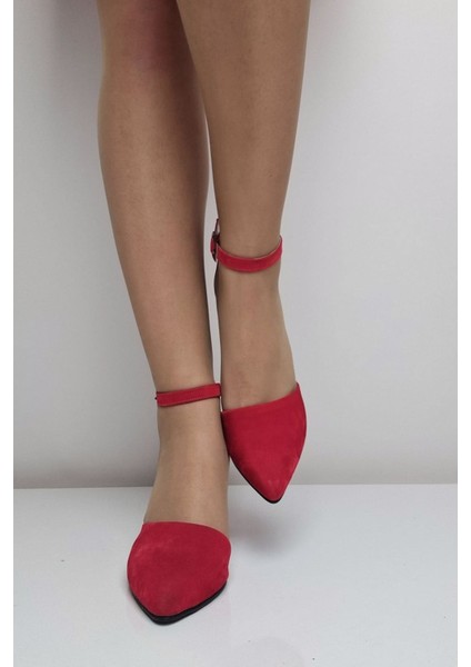 KY51 Bilekten Bağlı Kadın Kalın Topuklu Ayakkabı Kırmızı Süet modelleri