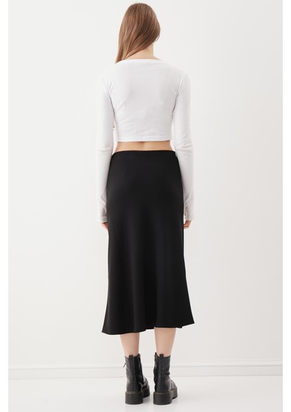Yanı Fermuarlı Midi Boy Etek indirimleri