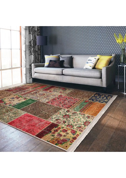 Kırmızı - Krem Zeminde Patchwork Motifli Geleneksel Desenli Vintage Etnik Motifler Salon & Oturma Odası Koridor & Antre Dijital Baskılı Makinede Yıkanabilir Kaymaz Taban Saçaklı Halı fiyatları
