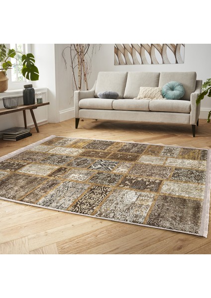Kahverengi Zeminde Patchwork Motifli Yöresel Desenli Etnik Motifler Klasik Koridor & Antre Yatak Odası Dijital Baskılı Makinede Yıkanabilir Kaymaz Taban Saçaklı Halı