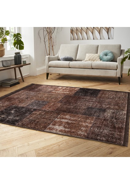 Kahverengi Zeminde Patchwork Motifli Yöresel Desenli Vintage Klasik Salon & Oturma Odası Yatak Odası Dijital Baskılı Makinede Yıkanabilir Kaymaz Taban Saçaklı Halı indirimleri