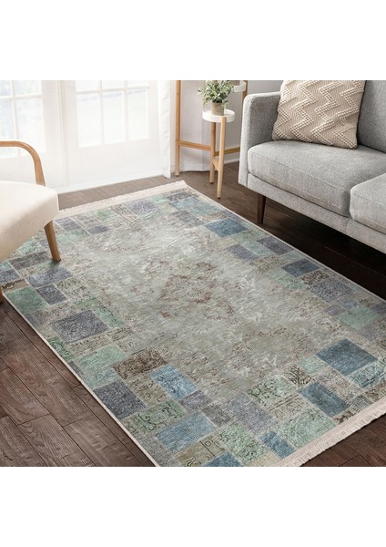 Krem - Mavi Zeminde Patchwork Motifli Yöresel Desenli Klasik Vintage Salon & Oturma Odası Yatak Odası Dijital Baskılı Makinede Yıkanabilir Kaymaz Taban Saçaklı Halı