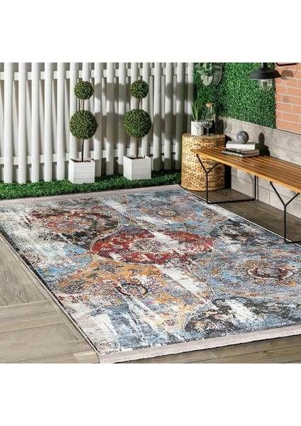 Antika Zeminde Eskitme Motifli Yöresel Desenli Eskitme Motifli Avangarde Salon & Oturma Odası Dış Mekan & Outdoor Dijital Baskılı Makinede Yıkanabilir Kaymaz Taban Saçaklı Halı modelleri