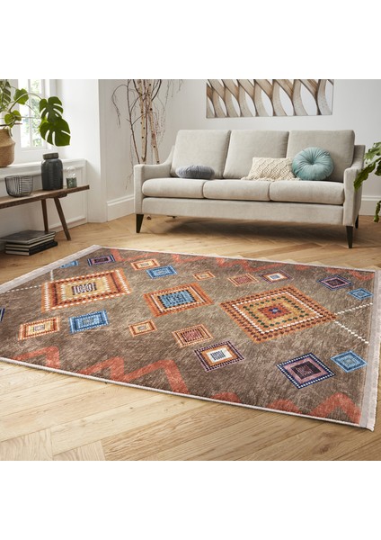 Kahverengi Zeminde Tribal Motifli Kilim Desenli Etnik Motifler Geometrik Koridor & Antre Dış Mekan & Outdoor Dijital Baskılı Makinede Yıkanabilir Kaymaz Taban Saçaklı Halı fiyatları