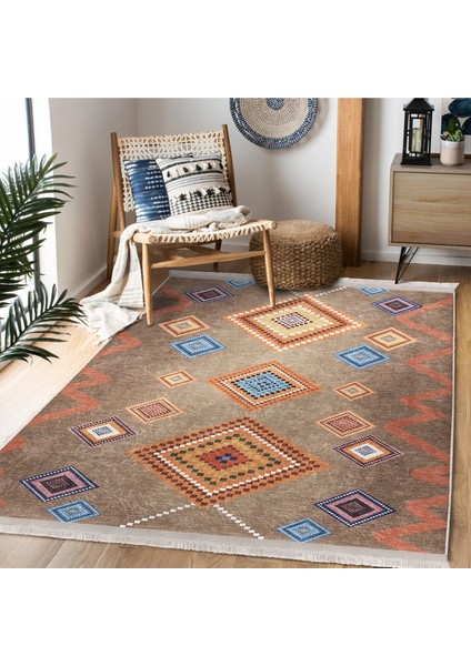 Kahverengi Zeminde Tribal Motifli Kilim Desenli Etnik Motifler Geometrik Koridor & Antre Dış Mekan & Outdoor Dijital Baskılı Makinede Yıkanabilir Kaymaz Taban Saçaklı Halı indirimleri