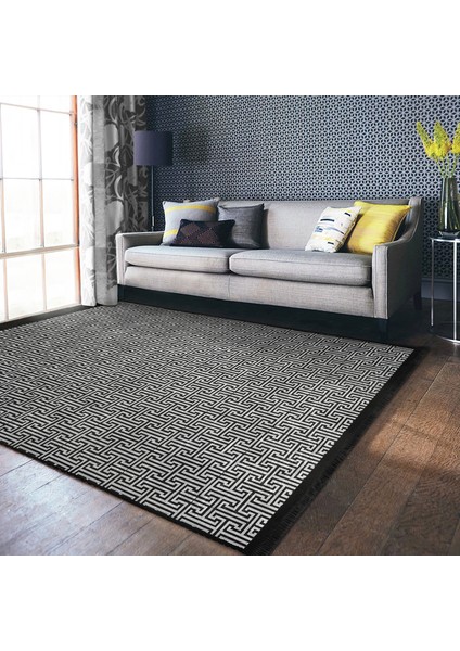 Siyah - Gri Zeminde Geometrik Motifli Klasik Desenli Geometrik Klasik Ofis Salon & Oturma Odası Dijital Baskılı Makinede Yıkanabilir Kaymaz Taban Saçaklı Halı