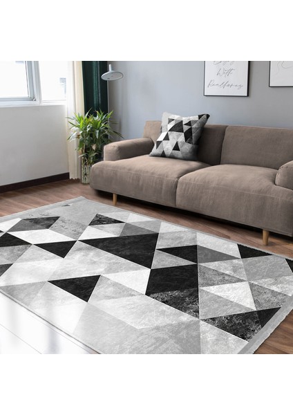 Siyah - Beyaz Zeminde Geometrik Motifli Mermer Desenli Geometrik Sade & Şık Koridor & Antre Banyo Dijital Baskılı Makinede Yıkanabilir Kaymaz Taban Saçaklı Halı
