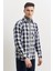 Erkek Lacivert-bej Slim Fit Dar Kesim Düğmeli Yaka %100 Pamuk Kareli Oduncu Gömlek 5
