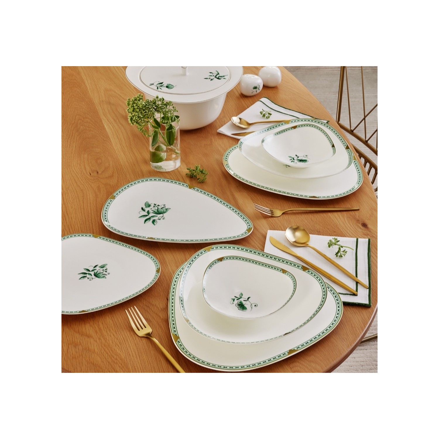 Karaca Fine Pearl Extra Simone 62 Parça 12 Kişilik Yemek Fiyatı