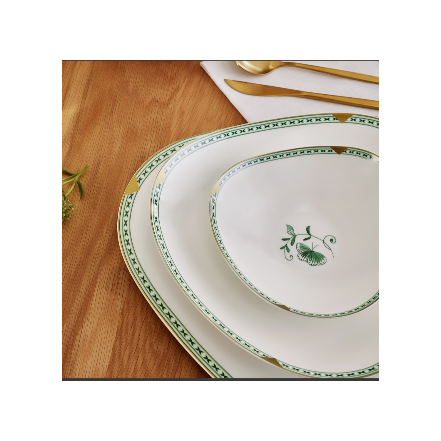 Karaca Fine Pearl Extra Simone 62 Parça 12 Kişilik Yemek Fiyatı