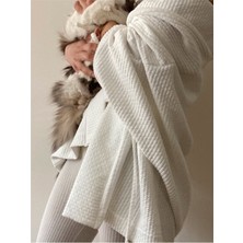 Kinua Studio - Yumuşak Dokulu Kapitone Kalın Ovre Kimono - Unisex