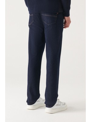 Avva Erkek Lacivert Düz Yıkamalı Likralı Regular Fit Jean Pantolon  A22Y3500