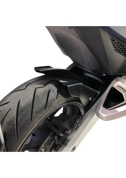 Honda Forza 750 2021-2024 Uyumlu Arka Çamurluk Siyah fırsatları