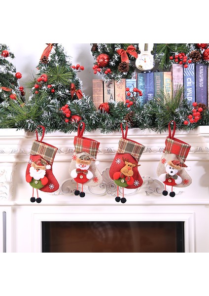 4pcs Noel Çorapları Yeni 3D Santa Santa Snowman Elk Bear Candy Hediye Çantası Noel Ağacı Kolye Noel Dekorasyon (Yurt Dışından)