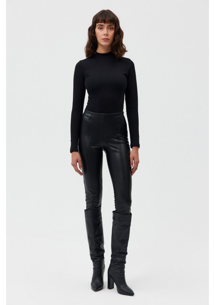 AÇELYAOKCU Yarım Balıkçı Dik Yaka Altı Çıt Çıtlı Bodysuit Bluz modelleri