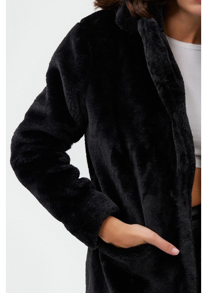 AÇELYAOKCU Premium Suni Kürk Peluş Mont modelleri