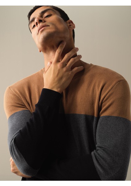 Erkek Siyah Regular Fit Çizgili Kazak fiyatları