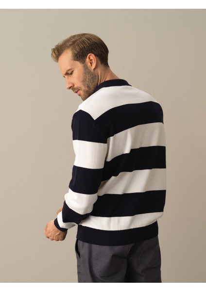 Erkek Lacivert Polo Yaka Regular Fit Kazak fırsatları