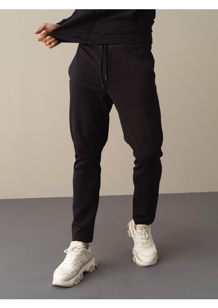 Pamuklu Regular Fit Sweat Pantolon modelleri