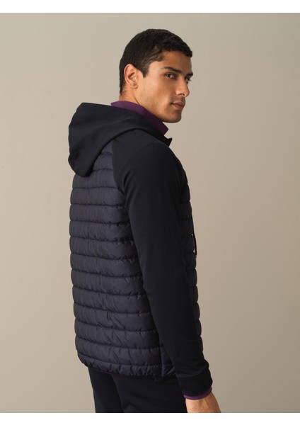 Erkek Lacivert Regular Fit Sweatmont fırsatları