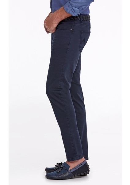 Slim Fit 5 Cep Lacivert Yazlık Pantolon fırsatları