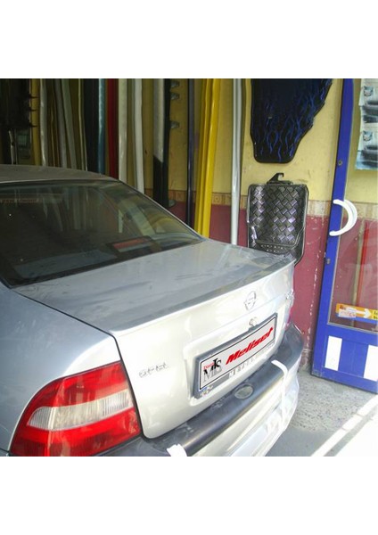 (Boyasız) Opel Vectra B Işıksız Megan Model Spoiler 1996-2003 Arası Uyumlu fiyatları