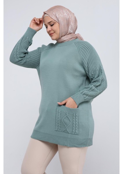 Kadın Büyük Beden Kolu Saç Örgülü Cepli Kışlık Triko Tunik 4372