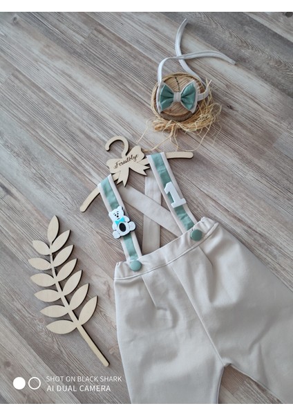 Beyaz Ayıcık Konsept Krem Küf Yeşili Salopet Takımı