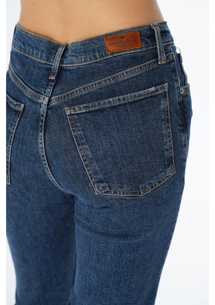 Koyu Mavi Orta Bel Fermuarlı Slim Fit Jean Pantolon C 4806-005 indirimleri