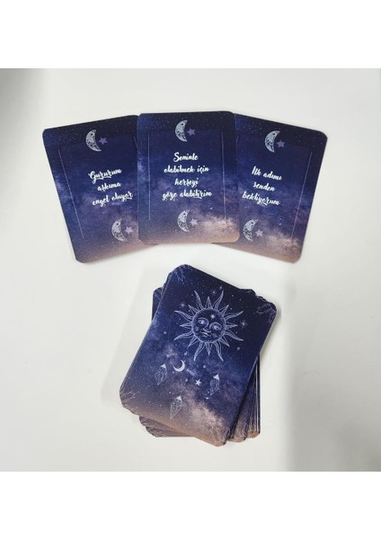 Eril Dişil Tarot Konuşturma Kartları Uzay