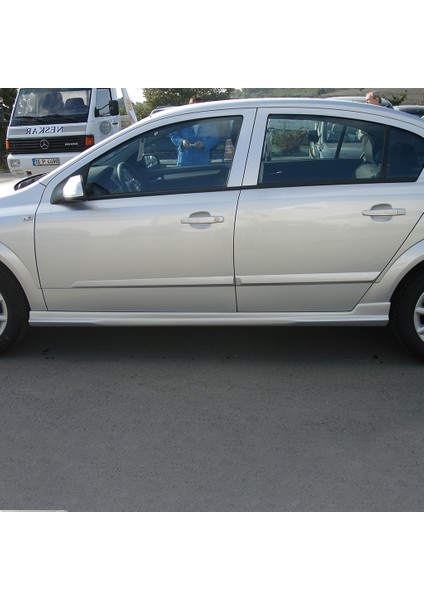 (Boyasız) Opel Astra H Sedan Marşpiel 2008-2010 Arasına Uyumludur fırsatları