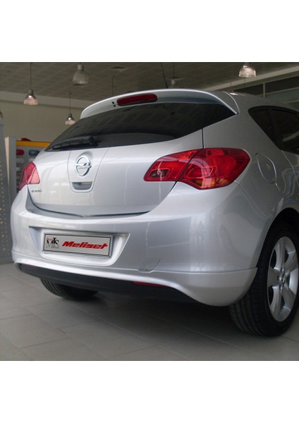 (Boyasız) Opel Astra J Hb Arka Karlık 2010-2015 Arası Uyumludur modelleri