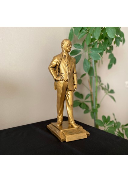 Cumhuriyet Bayramı Dekoratif Atatürk Biblo Heykel