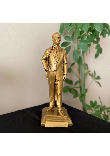 Cumhuriyet Bayramı Dekoratif Atatürk Biblo Heykel fiyatları