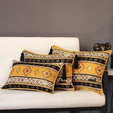 Conthes Çift Püsküllü Selçuklu Motifli Dekoratif Kırlent