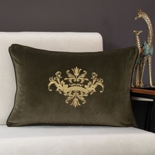 Conthes Crown Yeşil Kadife Kumaş Üzeri Gold Özel Nakış Kırlent