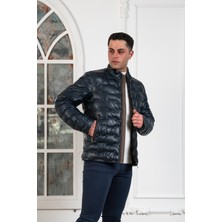 Akçaylar Regular Fit Dik Yaka Astarlı Kapitone Erkek Mont