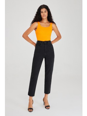 Its Basic Kadın Black Od Taşlanmış Siyah Renk Yüksek Bel Mom Kalıp Jean