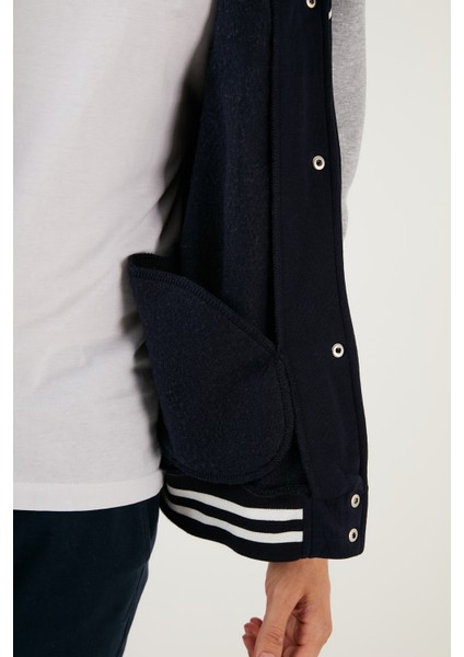 Regular Fit Içi Yumuşak Tüylü Kolej Yaka Bomber Mont Erkek Mont 628X8928