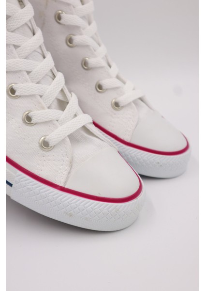 Beyaz Spor Ayakkabı Kadınlar İçin Nefes Alabilir Günlük Kullanım 3 cm Taban modelleri