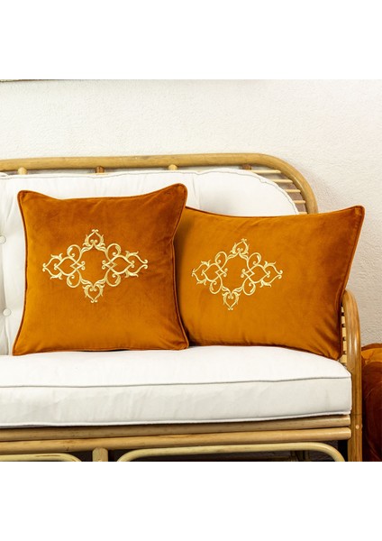 Oranj Kadife Üzeri Gold Nakış Desen Kırlent Kılıfı