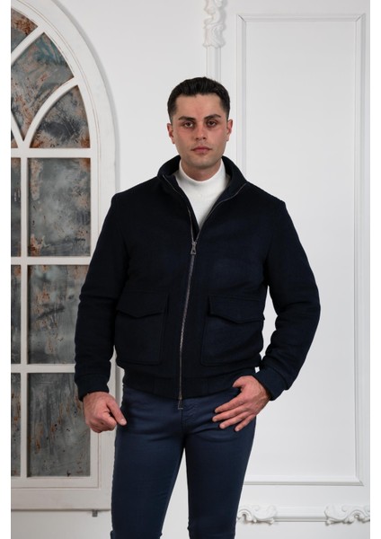 Regular Fit Yünlü Dik Yaka Astarlı Içi Elyaflı Kaşe Mont modelleri