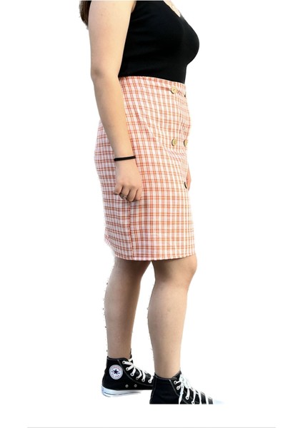 Pamuklu Ekose Özel Tasarım Krem Üzereine Turuncu Çizgili modelleri