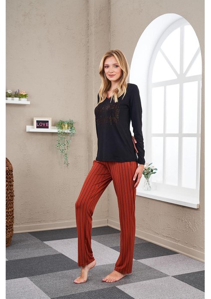 23540 Kadın Çizgili Pijama Takım