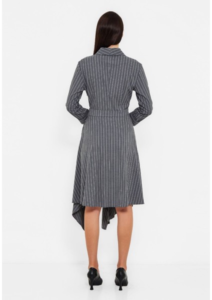 Kadın V Yaka Kemer Detaylı Elbise fiyatları