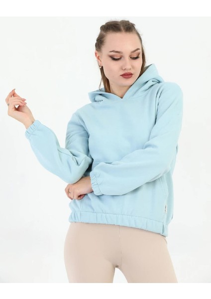 Kapüşonlu Kanguru Cepli Basic Baby Blue Kadın Sweatshirt