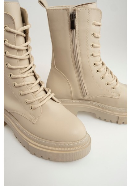 Kalın Tabanlı Bağcık Detaylı Bot Bej indirimleri