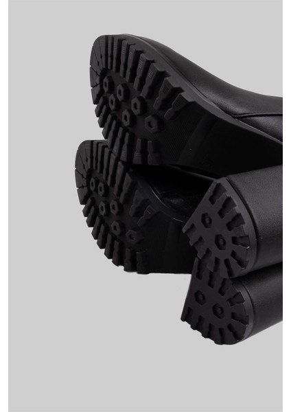 Platform Topuklu Kısa Bot Siyah fırsatları