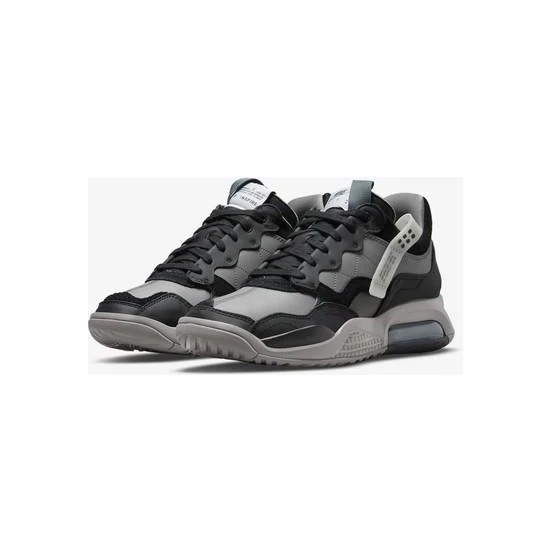 Nike Jordan Ma2