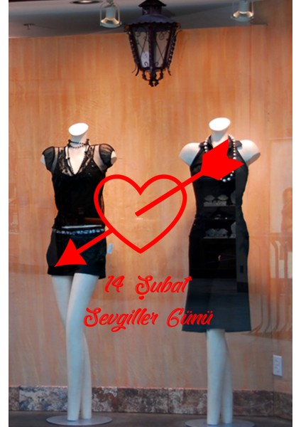 Sevgililer Günü Içinden Dolu Ok Geçmiş Içi Dolu Kalp 60 cm Sticker